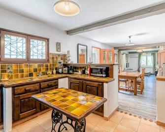 Beautiful villa 6 pers. with swimming pool - Rognac - Cuisine