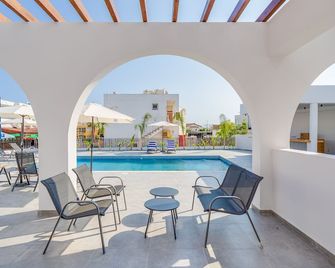 Zoi Ayia Napa - Agia Napa - Pool