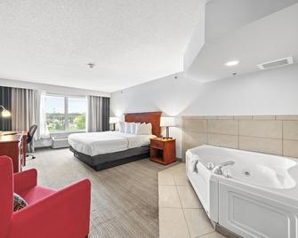 Independence Stay Hotel And Suites - Marinette - Bedroom
