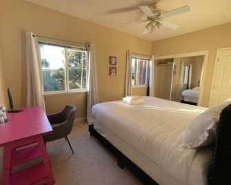 Stylish Apt w/Exceptional Amenities-Great location - Santa Clara - Chambre