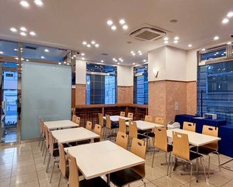 Toyoko Inn Soka-Eki Nishi-Guchi - Soka - Restaurant