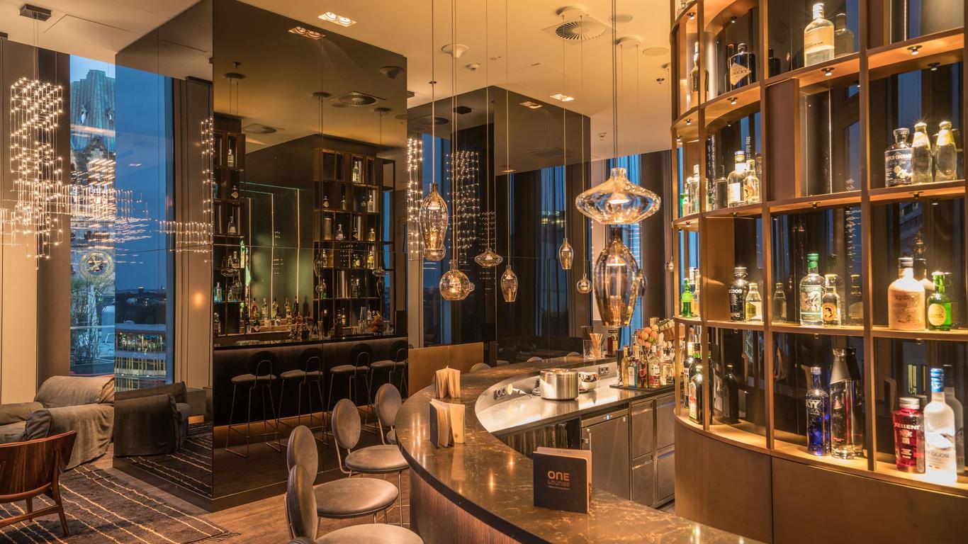 موتل وان برلين-أبر ويست