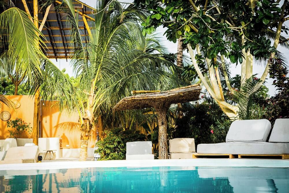 سيكوندا ستيلا بوتيك