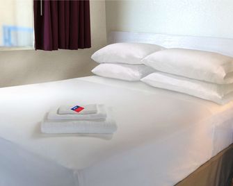 Americas Best Value Inn Aiken - Aiken - Bedroom