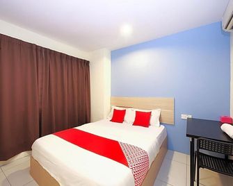 South City Hotel - Kajang - Schlafzimmer