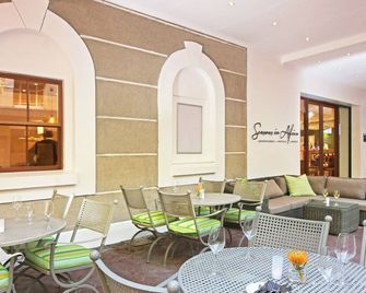 Hollow on the Square City Hotel - קייפ טאון - מסעדה