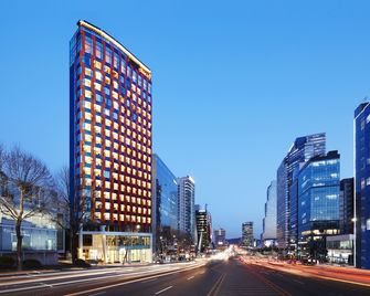 Hotel in Nine Gangnam - Seoul - Building