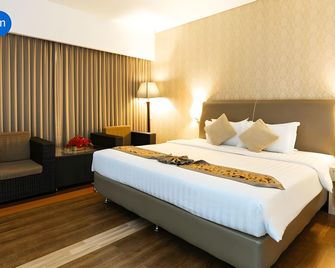 Hotel Arjuna Yogyakarta - Yogyakarta - Bedroom