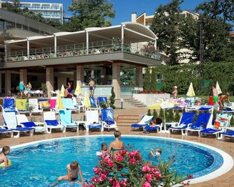 Kristal - Goldstrand - Pool