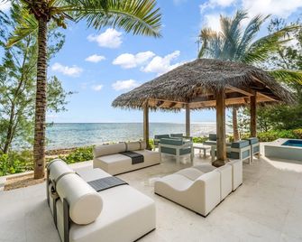 Kiboko - Bodden Town - Veranda