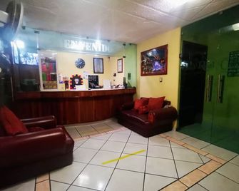Casa Real - Poza Rica