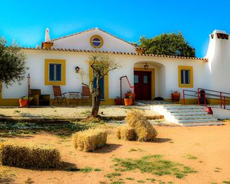 Quinta da Soneca - Alandroal - Edifício