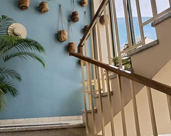 Othello - Quito - Stairs