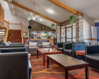 Quality Inn and Suites - New Prague - Lounge