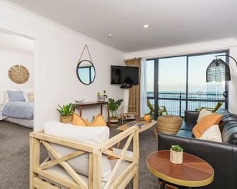 Esplanade Apartments - דנידין - סלון