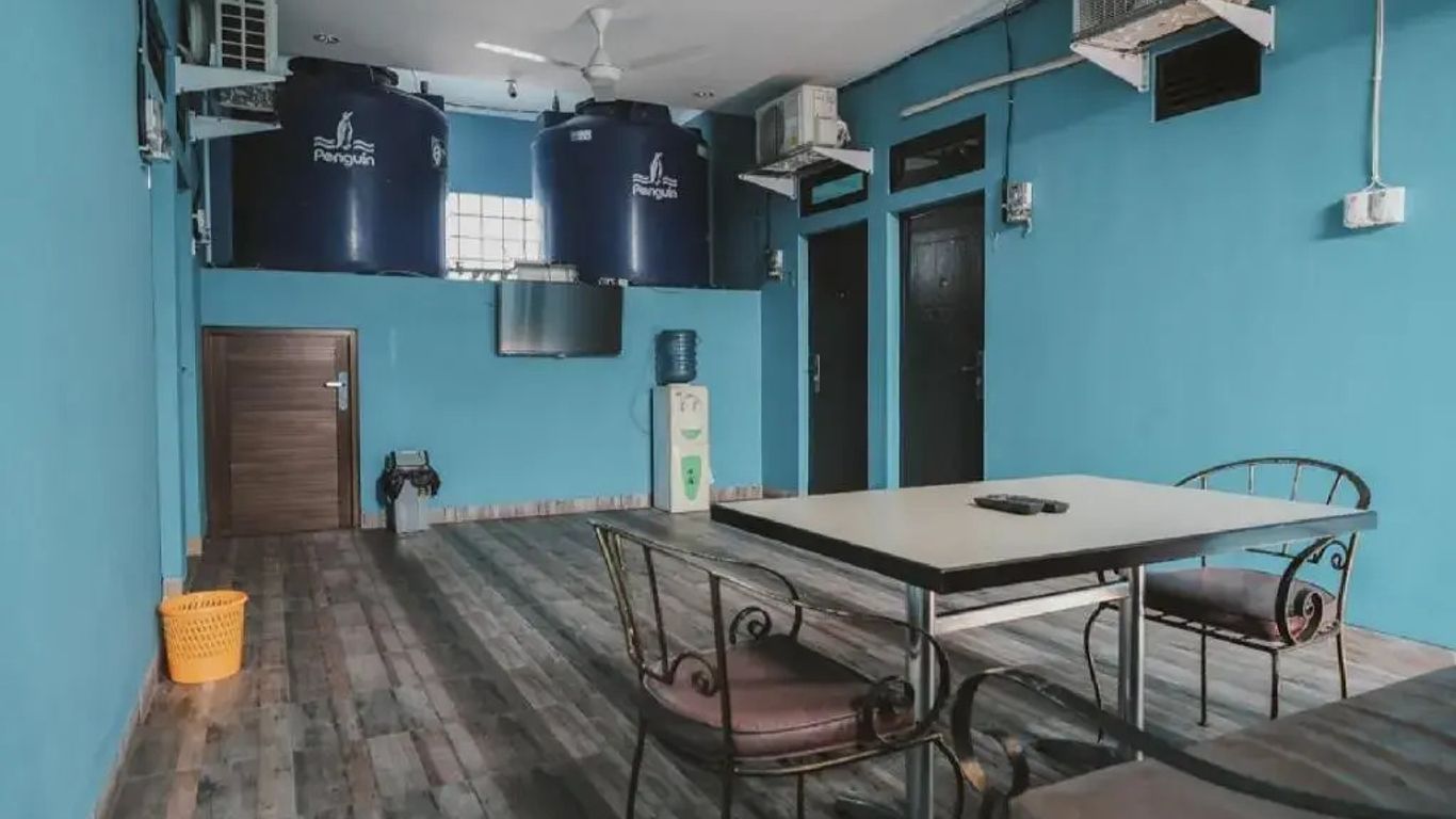 RedDoorz Near Rsud Koja