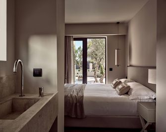 Numo Ierapetra Beach Resort Crete,Curio Collection by Hilton - Ierápetra - Bedroom