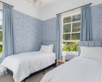 Crabapple Cottage - Coromandel Town Holiday Home - Coromandel - Chambre