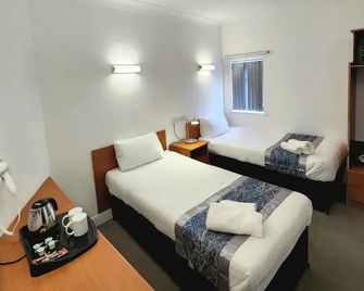 Sk Heathrow Hotel - Hayes