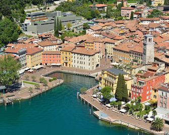 Hotel Portici - Romantik & Wellness - Riva del Garda - Extérieur