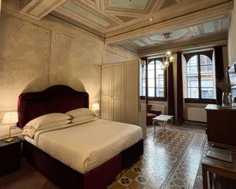 Numa Florence Palazzo San Niccolò - Florencia - Habitación