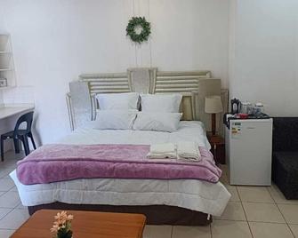 Danodeb Lodge - Pietermaritzburg - Bedroom