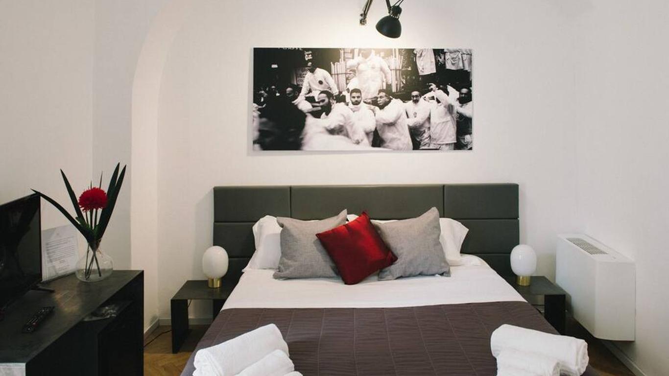 Agatha Cosy Hotel