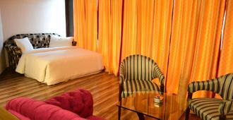 Hotel Centre Point - Dharamshala - Bedroom