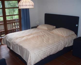 Gasthof Arriach - Arriach - Bedroom