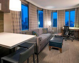 Residence Inn by Marriott Jersey City - Jersey City - Pokój dzienny