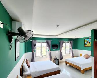 Lacas Hotel Quy Nhon - Куі - Спальня