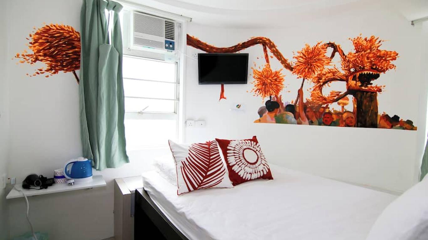 Eloginn - Fest @ Lucky House