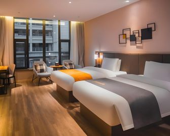 Home Inn Plus Suzhou Hengda Mingdu Express Bus Station - Suzhou - Bedroom