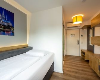 Hotel Triton - קלן