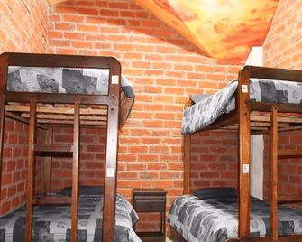 Hostel City Hub Colombo Airport - Seeduwa - Habitación