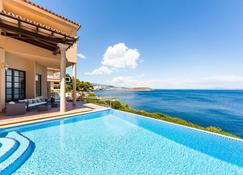 Villa Juan Carlos - Magaluf - Basen