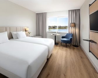 NH Arnhem Rijnhotel - Arnhem - Bedroom