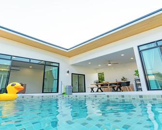 Villa Paramount 1 - Nakhon Nayok - Basen