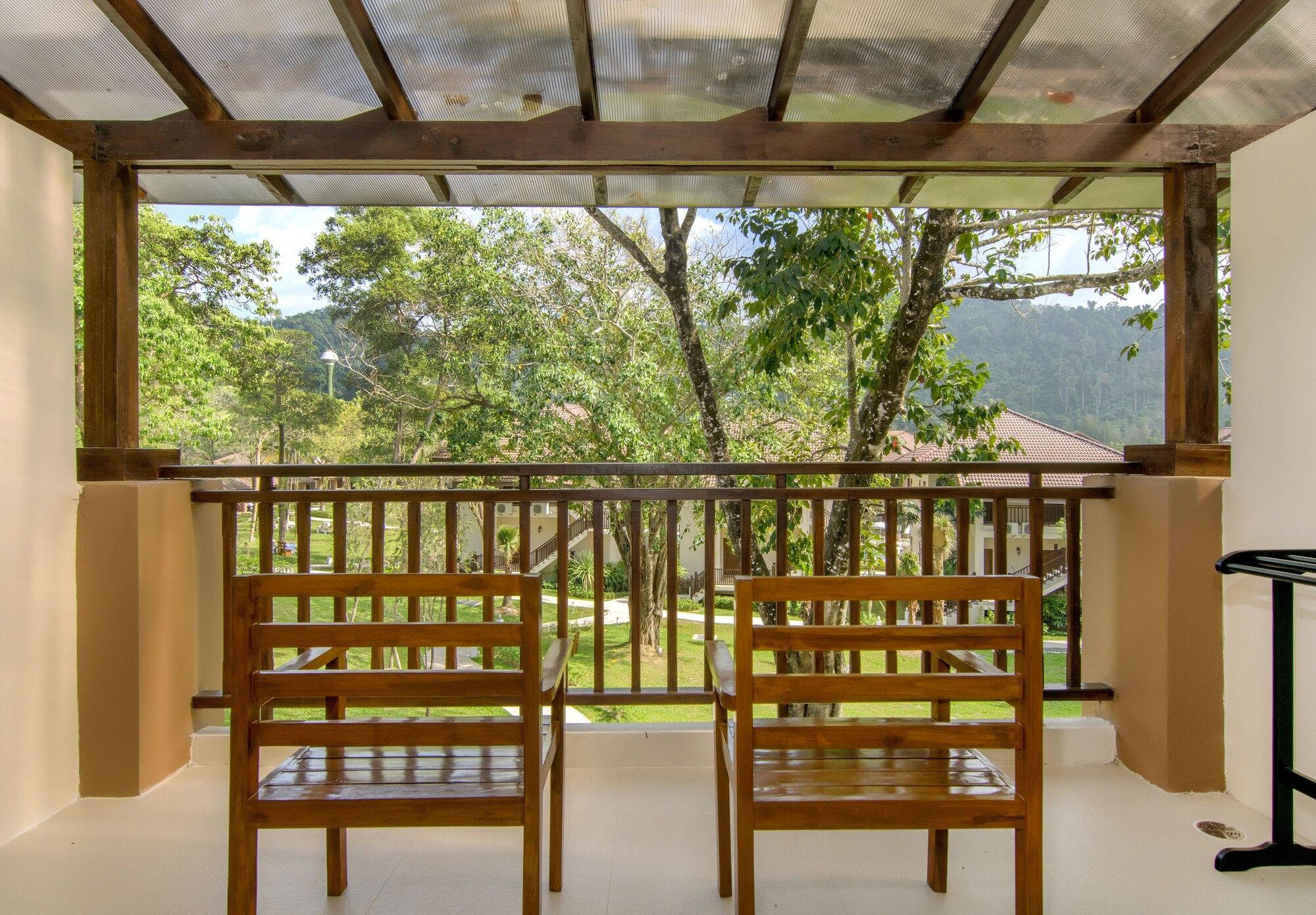 The Leaf Oceanside by Katathani - Sha Extra Plus - Khao Lak - מרפסת