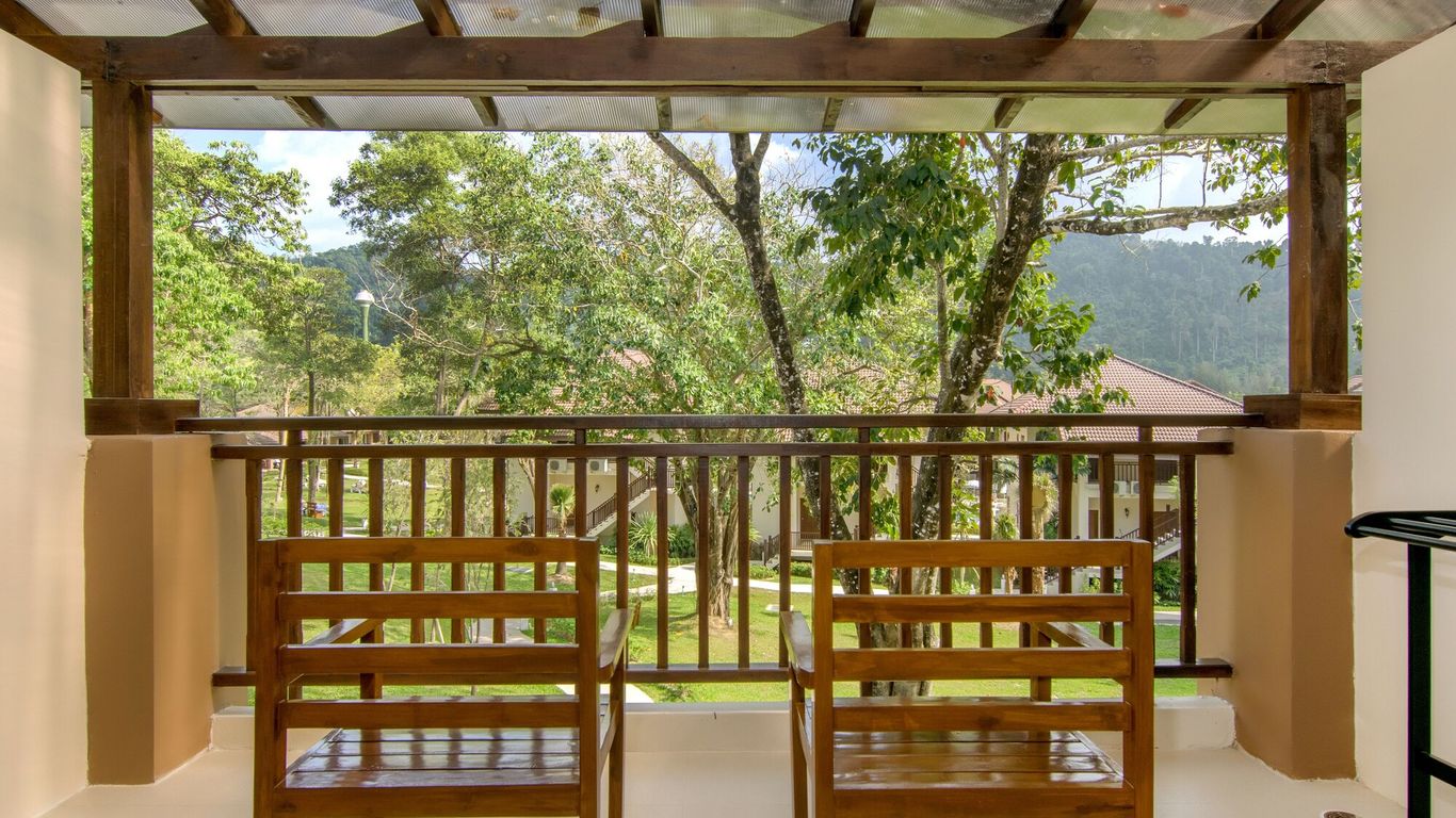 The Leaf Oceanside by Katathani - Sha Extra Plus