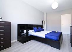 Global Roca with bbq - Cambrils - Bedroom
