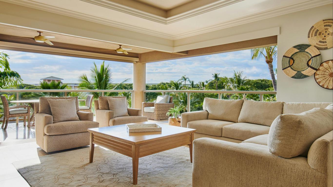 Ho olei at Grand Wailea