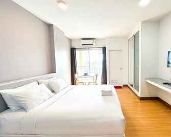 The Island Resort - Lam Luk Ka - Slaapkamer