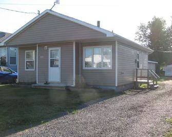 Furnished house in Geraldton - Geraldton - Building