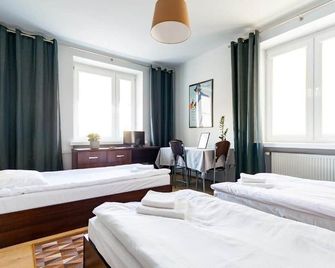 Avion Hotel - Kazimierówka - Habitación