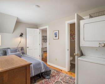 Bethel Village Carriage House | 1 Bed, 1 Bath - Bethel - Bedroom