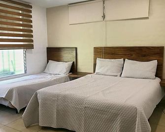 Gated community Beachfront House - Acajutla - Habitación