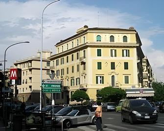 B&B King Square - Rome - Building