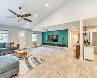 Fish and Swim Home with Catskill Creek Views! - East Durham