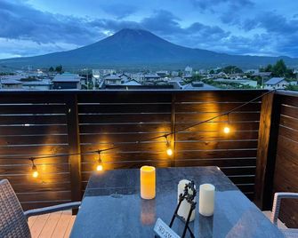 Mount Fuji Panorama Glamping - Fujikawaguchiko - Balkon